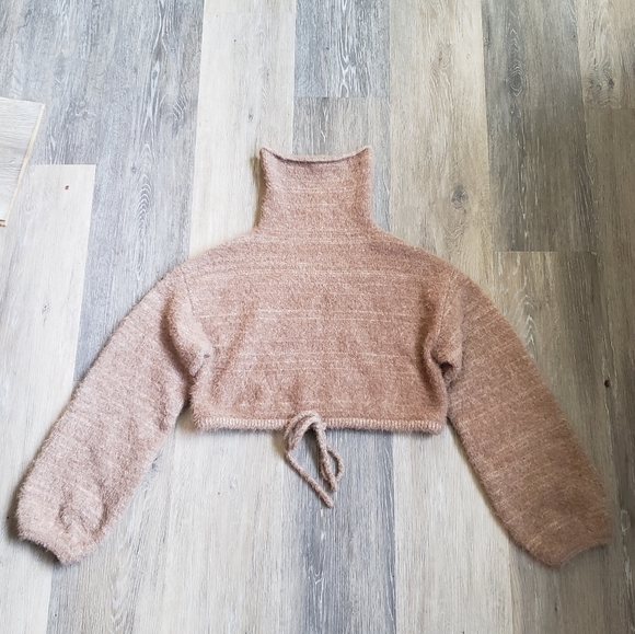 SUPER CUTE SWEATER - Picture 6 of 11